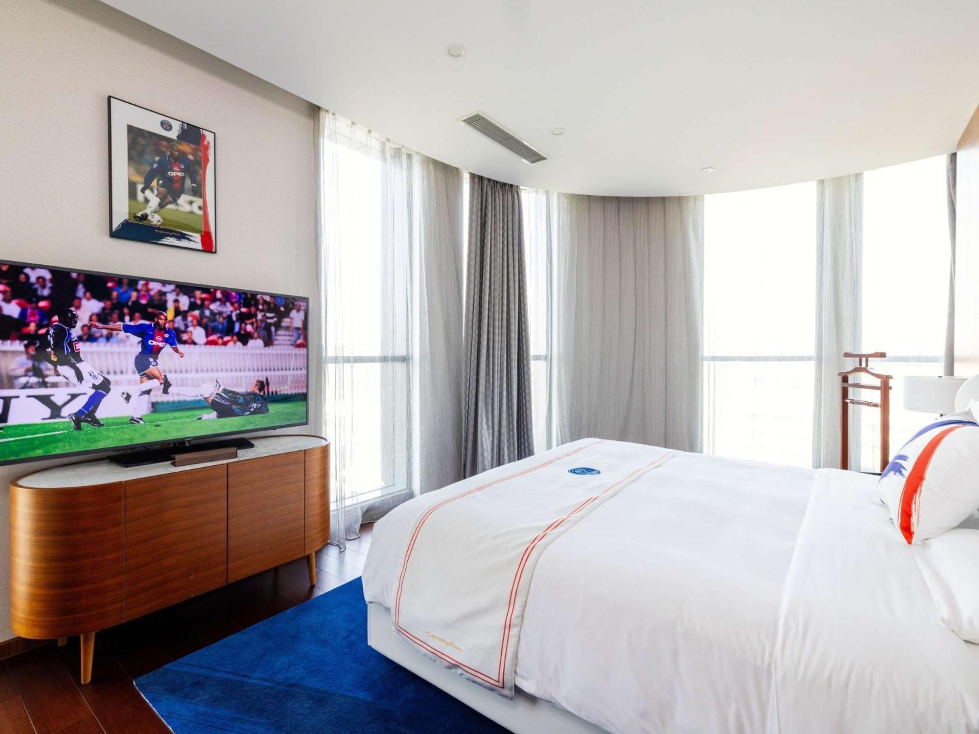 Novotel Shanghai Hongqiao Экстерьер фото